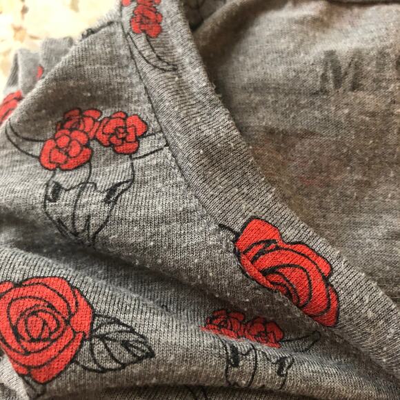 Mighty Fine Bull Skeleton & Roses Print Gray Grunge Boho Shirt - Picture 7 of 7